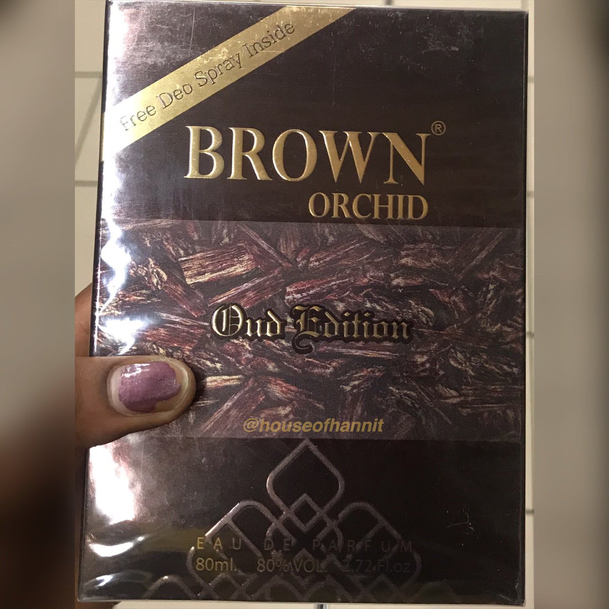 hanit001's tweet photo. @DrMike_adenuga I sell designer perfumes, valentine giftset that comes with free chocolates 🍫😘
IG @houseofhannit
We deliver nationwide
All these giftsets are all less than 5k
#TheBusinessThread https://t.co/JizjXH6aa1