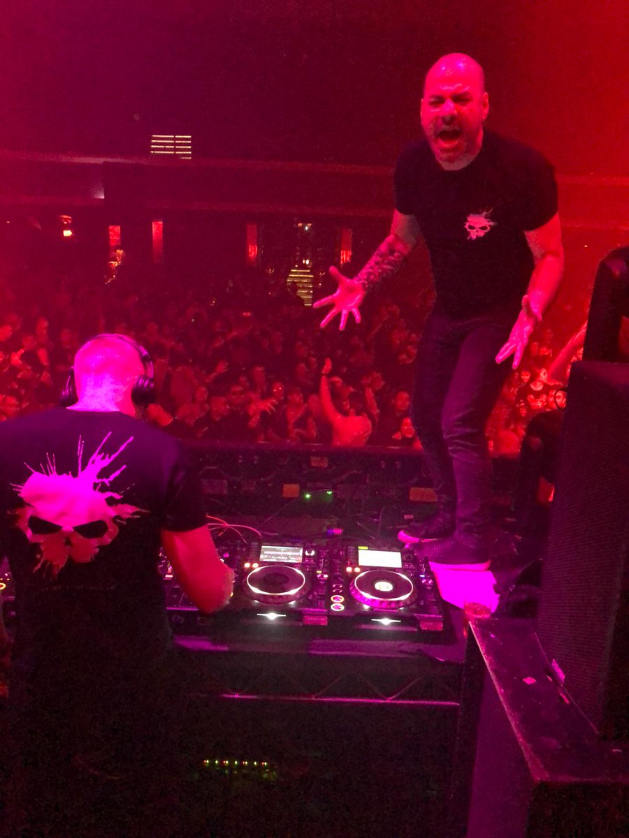 Alex Di Stefano (@alexdistefano) on Twitter photo Still buzzing from last weekend <a href="/AvalonHollywood/">Avalon Hollywood</a> w/ <a href="/GregDowney/">Greg Downey</a> <a href="/SkullduggeryHQ/">ππππππ»ππΎπΎπΌβππ</a> β’ // β’ CATCH ME THIS SATURDAY <a href="/O2VicWarehouse/">O2 Victoria Warehouse Manchester</a> Manchester with whole #VII crew! β’ // β’ Tickets: skiddle.com/e/13379626 Still buzzing from last weekend <a href="/AvalonHollywood/">Avalon Hollywood</a> w/ <a href="/GregDowney/">Greg Downey</a> <a href="/SkullduggeryHQ/">ππππππ»ππΎπΎπΌβππ</a> β’ // β’ CATCH ME THIS SATURDAY <a href="/O2VicWarehouse/">O2 Victoria Warehouse Manchester</a> Manchester with whole #VII crew! β’ // β’ Tickets: skiddle.com/e/13379626