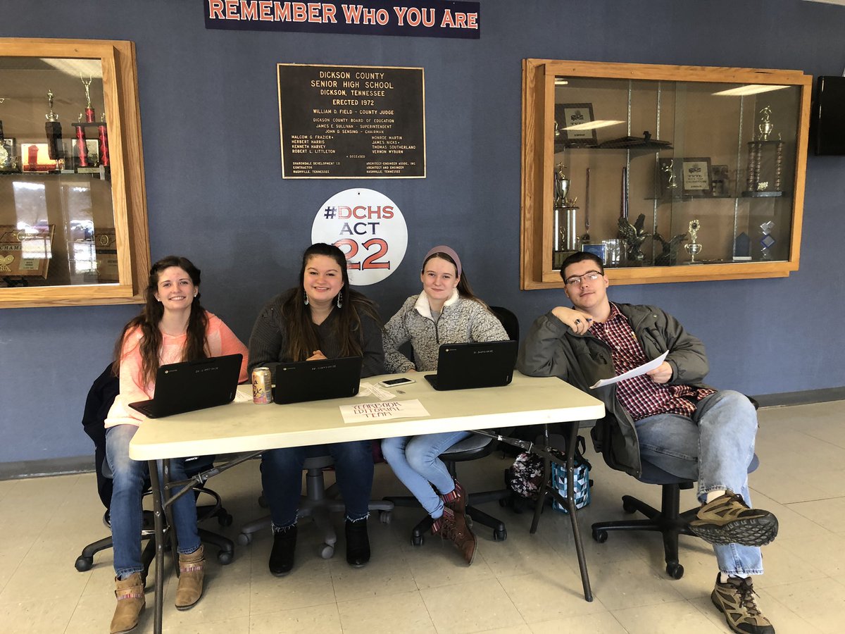 SENIORS • Come see our editorial staff in the lobby to select your formal and casual yearbook pictures! If you need to submit casuals that were not taken by Prestige, submit them to ➡️dickson.yearbook@gmail.com⬅️ by March 6th.