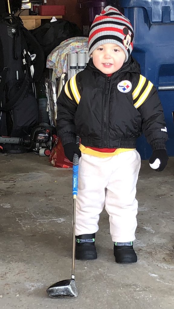 ebowser4's tweet photo. @shanebacon @Titleist How about a 2yr old who couldn’t be held back? https://t.co/u2KOISLcW9