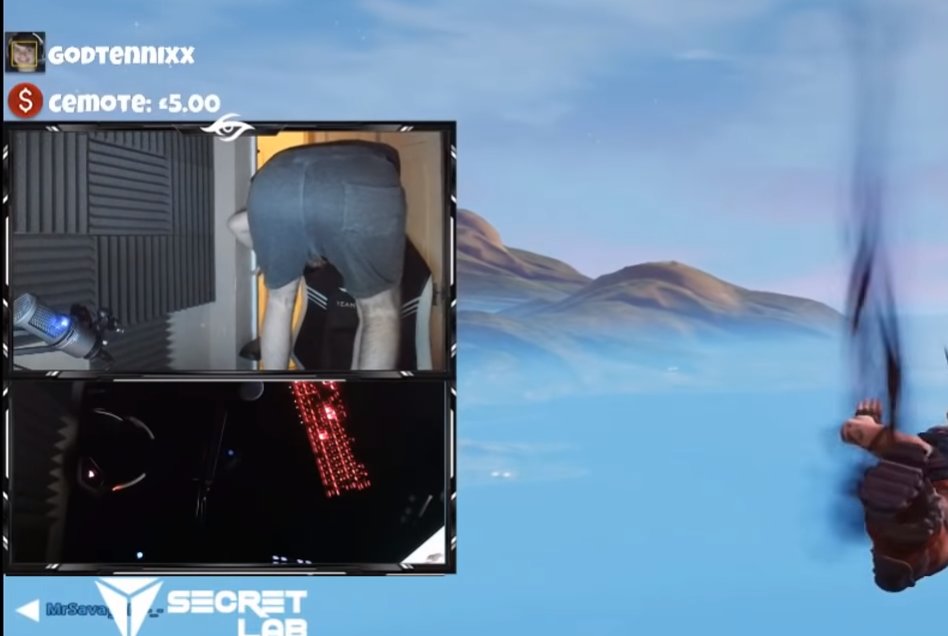 ohmilann's tweet photo. @ghostissa7 @Secret_Mongraal issa look at this https://t.co/oDDPi4t9d5