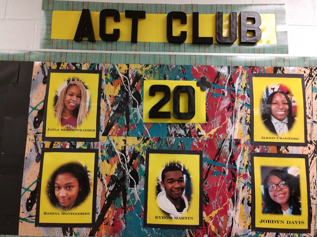 Celebrating students success <a href="/hamiltonhigh/">Alexander Hamilton</a>.<a href="/Booksey1/">James Q. Bacchus, I</a> <a href="/SCSSuptRay/">Dr. Joris M. Ray</a> <a href="/AntonioMBurt/">Dr. Antonio M. Burt</a> @SCSK12Unified <a href="/SCSiZone/">iZone Memphis</a>