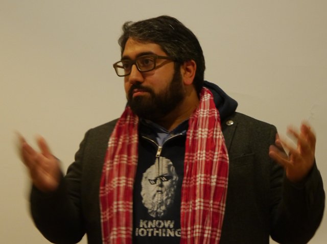 WohlfahrtIntern's tweet photo. „Die Wohlfahrt ist der einzige Akteur, der uns sagen kann, ob wir in die richtige Richtung gehen“, sagt @manouatworkGaming, Gründer von #RetroBrain. "Manche Probleme können wir als Start-ups nicht alleine lösen." #ZukunftWohlfahrt https://t.co/WHQRu85Vvz https://t.co/IR7UIm8O8H