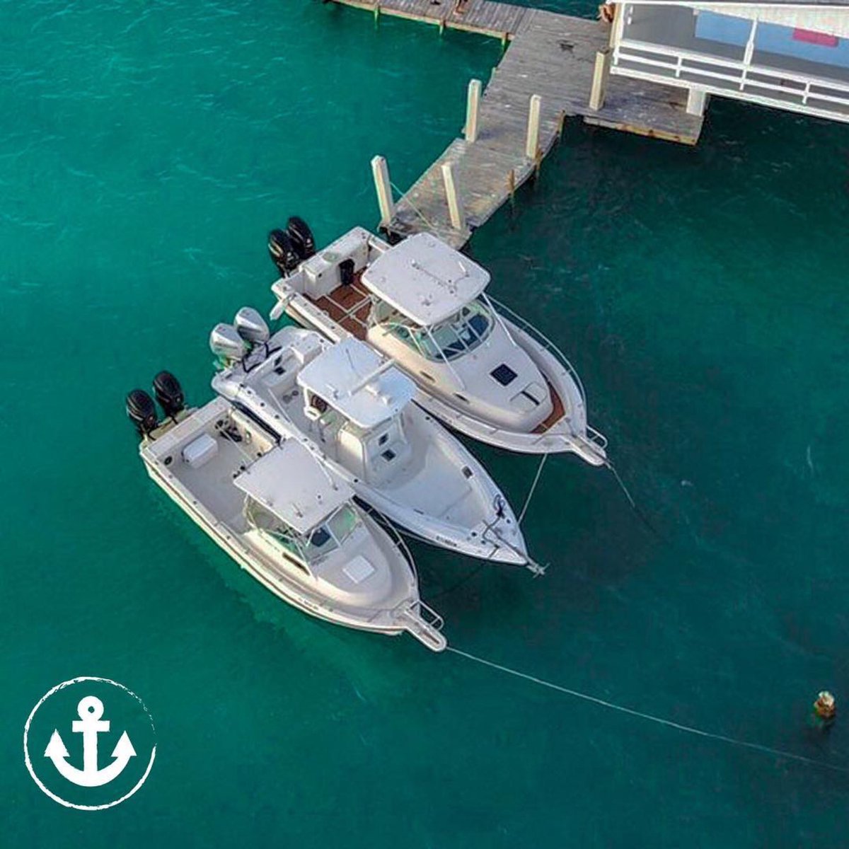 outatsea_mia's tweet photo. Book Now ⚓️🚤🏝📲 @outatsea_mia #miami #keybiscayne #doral #florida #sandbar #saltlife #miamilife #lifestyle_miami #miamisforme #charterboat #boatcharter #boatparty #boatrental #dji  #mavicpro #djimavicpro #phantom4 #djiphantom4 #drone #droneoftheday #adroneworld #enjoy https://t.co/hRnPbiBkej