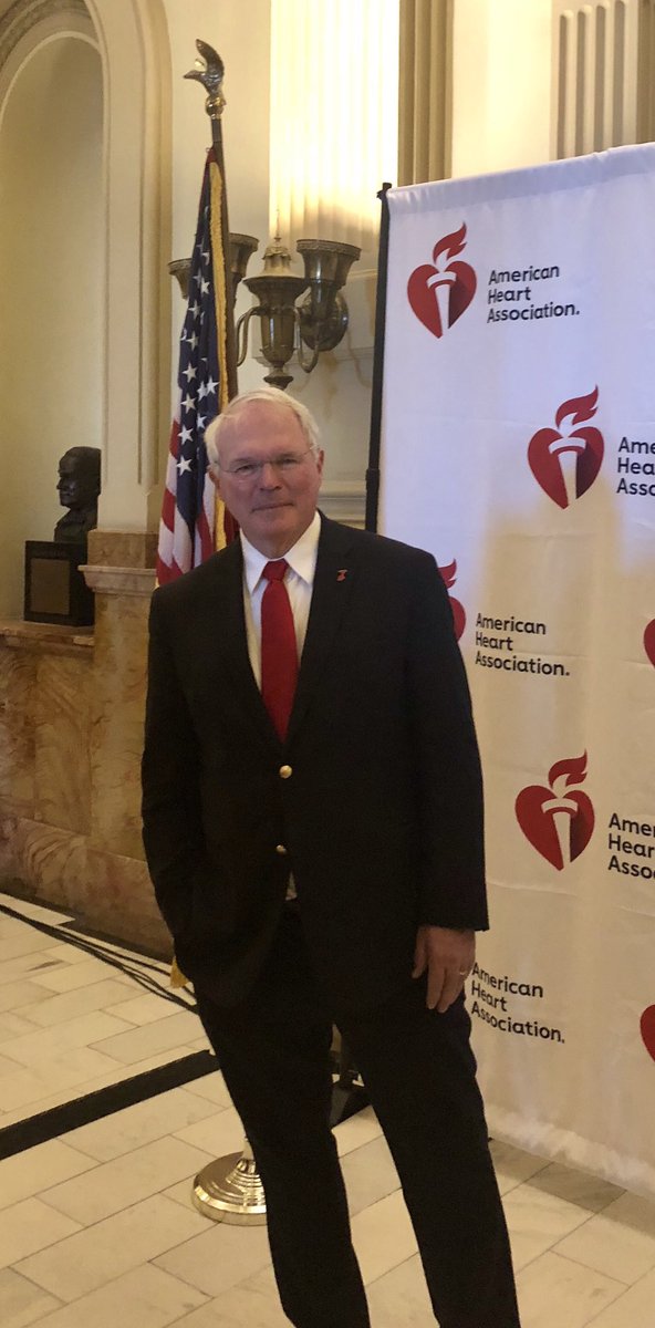 Im4fit's tweet photo. A big Thank You 😘 to husband Chris Hill @ambchrishill who supported my advocacy efforts today at the Capital Go Red Day #WearRedDay #DenverGoRed @denverheart https://t.co/yYLSc60YI1