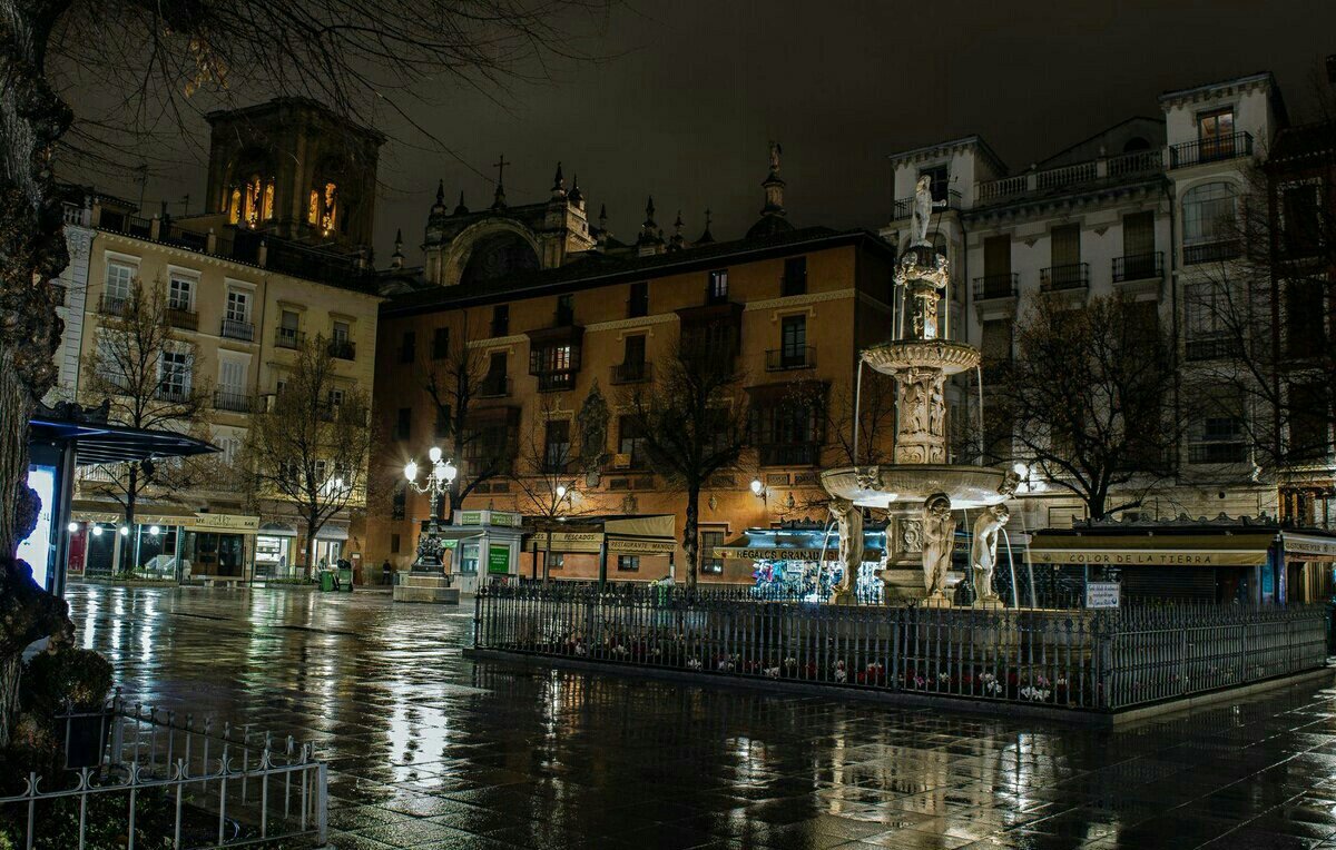 Alvaro_Arque's tweet photo. #Granada https://t.co/G2xL5KZGbu