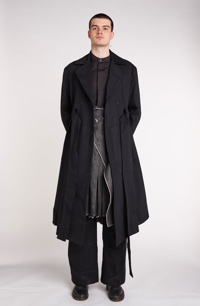 Thrilled to share a group of our #fashion and #fashionbuying + #brandmanagement students have been selected for a global tour with <a href="/TheKingpinsShow/">TheKingpinsShow</a> — running denim trade events from #New York to #HongKong. Read more here: bit.ly/2TvQnJO Images by <a href="/Sadia_Rafique/">Sadia Rafique</a>