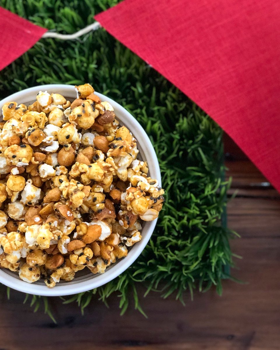 brushfiresmoke's tweet photo. We got Peanuts &amp; Nippon League Baseball Crackerjacks and lucky for you they’re 50% off! Join us ALL DAY for half off snacks and $5 pints @OastHouseBeer  - and yes there is lots of brisket on the menu today but don’t wait too long... Kitchen open NOW-8pm! https://t.co/IvAddqHBjW