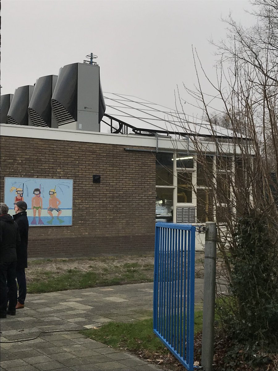 Delegatie <a href="/MinBZK/">Ministerie van BZK</a> en <a href="/RijksvastgoedNL/">Rijksvastgoedbedrijf</a> op werkbezoek in <a href="/ProvDrenthe/">Provincie Drenthe</a>. 
Enthousiasme over showcases Provinciehuis, een nieuw energieconcept voor Assen-Zuid (<a href="/WZA_Ziekenhuis/">WilhelminaZkhsAssen</a> @EngieServicesNL), Waterstofwijk @GemHoogeveen en aardgasvrij Zomerbad #Peize <a href="/Noordenveld/">Gemeente Noordenveld</a> <a href="/ECNoordseVeld/">ECNoordseVeld</a>