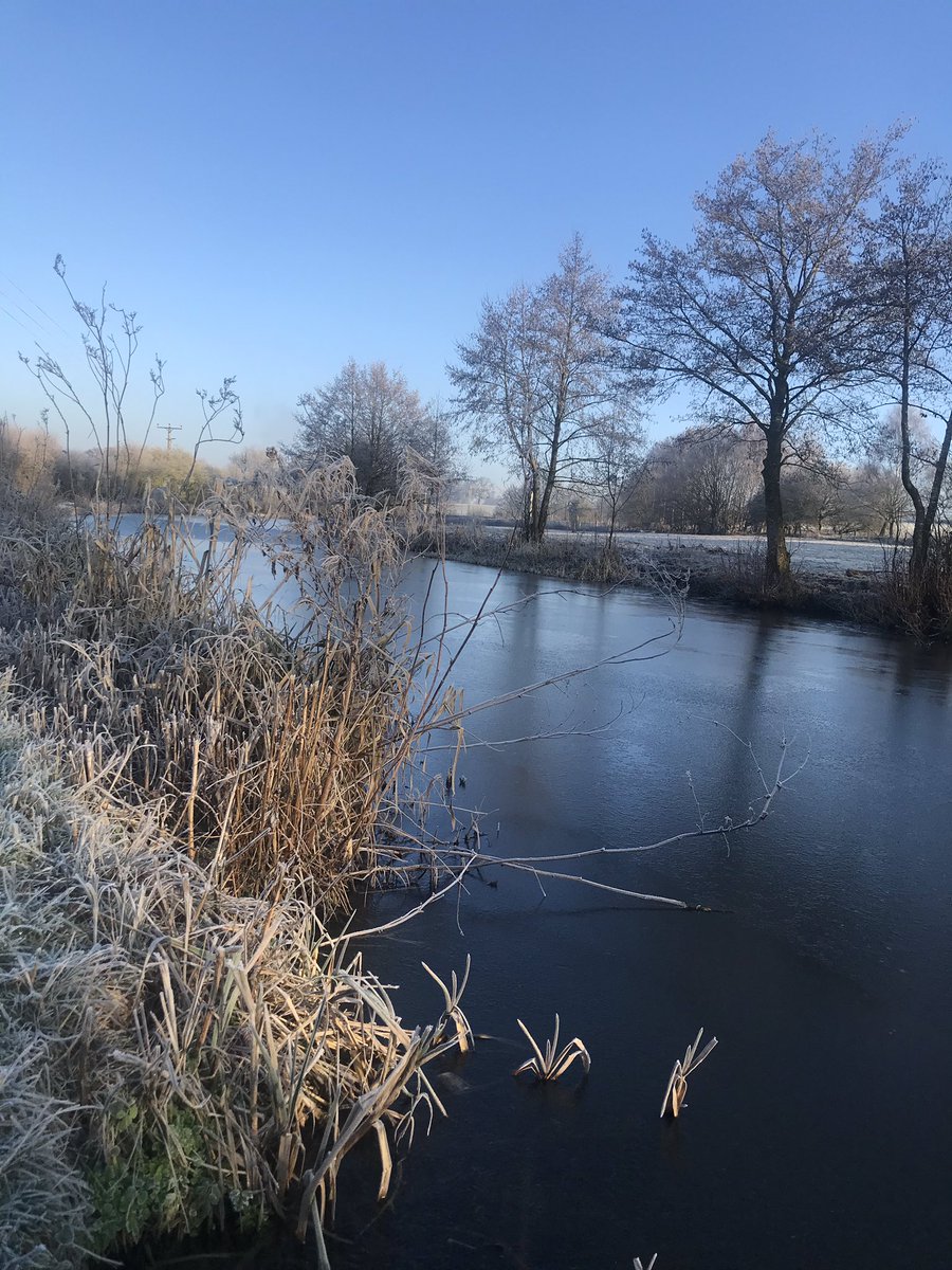 lizcook12's tweet photo. January miles ๐๐ปโโ๏ธ๐๐ปโโ๏ธ๐๐ปโโ๏ธ not a big count like some, but so pleased to out running regularly again ๐โโ๏ธ๐โโ๏ธ
Happy running peeps :) ๐๐ปโโ๏ธ๐โโ๏ธ๐๐ปโโ๏ธ๐โโ๏ธ๐๐ปโโ๏ธ๐โโ๏ธ now itโs time for a cream egg reward .
Watch this space for some fair weather training ๐ ๐
#runrewards https://t.co/CxLHF93CGt