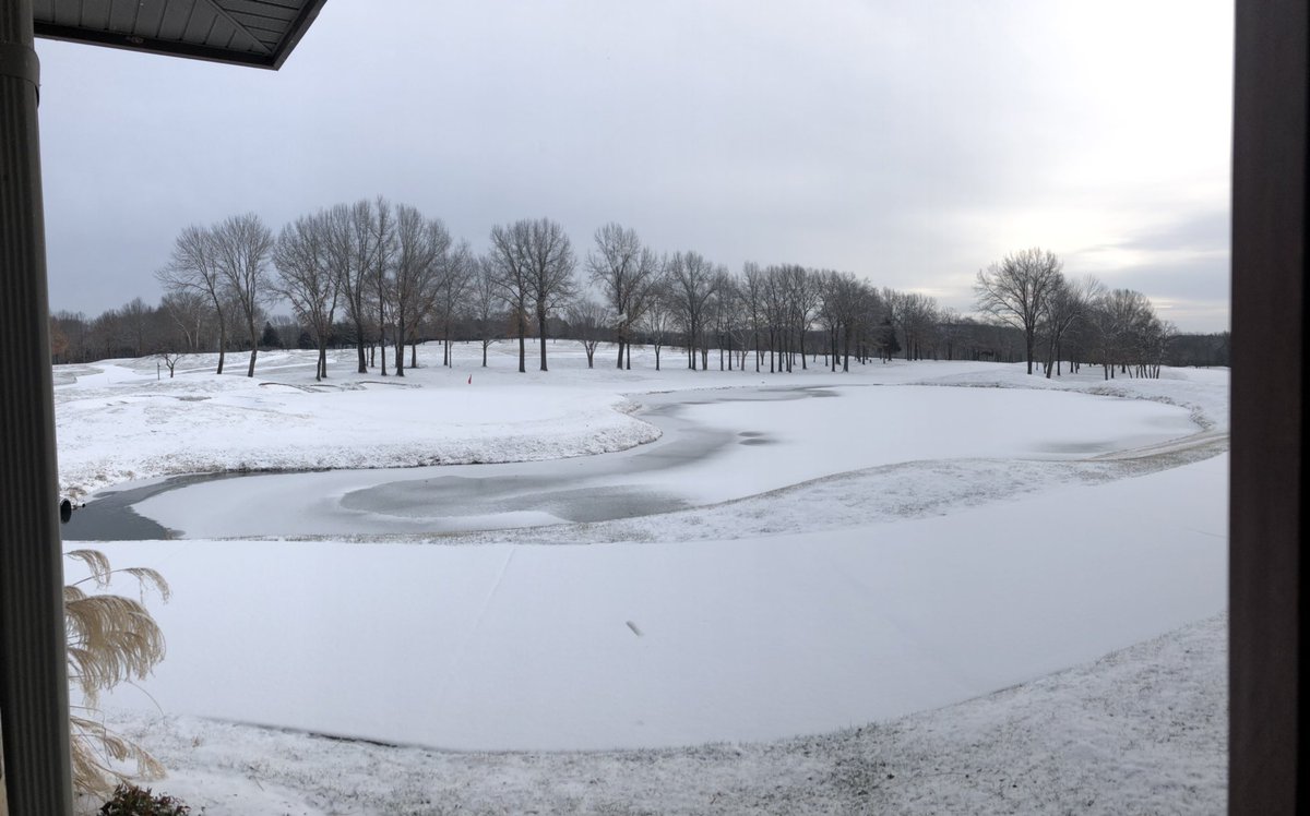 foxrungcmo's tweet photo. It’s a winter wonderland of pure beauty @foxrungcmo @FoxRunAgronomy! ❄️⛳️ https://t.co/aXovKLdkL6