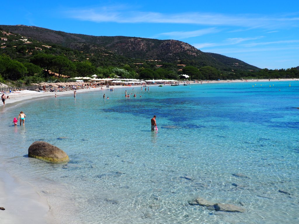 BlogAllantVers's tweet image. Sélectionner les photos de la #Corse pour le prochain article sur le #blog et faire le plein de bleu 💙