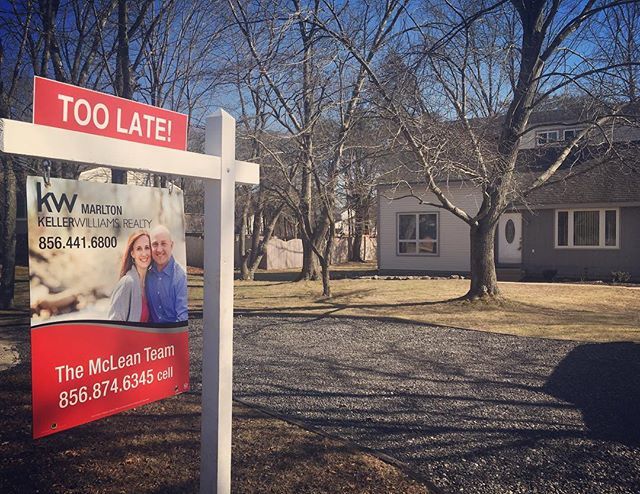 On & Gone in 4 days!💥#pricedright #wevegotyourback #realestate #springmarket #dontoverprice #undercontract #toolate #berlinnj #themcleanteam #mcleanteamhomes bit.ly/2CVqHzx