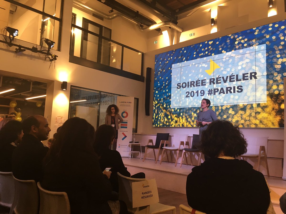 Live_for_Good's tweet photo. Beaux échanges et découverte des projets étudiants lors de la #soireereveler2019 d'@EnactusFrance à @WeAreLeonard ! https://t.co/eUBuZAG96w