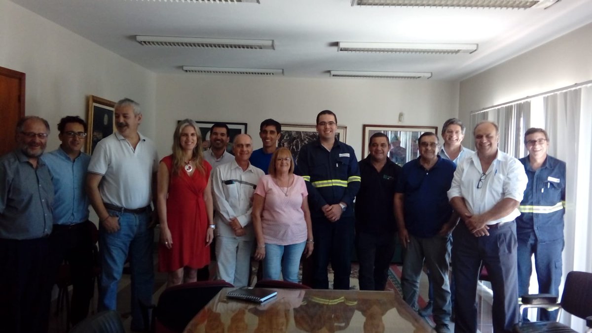 EduardoRapetti's tweet photo. Reunión  #TierraDeHumedales en planta de #ISUSA #CDP. Participan #ISUSA #EFICE @airliquidegroup #Empresas #JuncoyTotora 
y @sanjosegobierno @JLFalero
 agenda 2 de febrero #DiaMundialHumedales #Ramsar 
@RamsarConv #WorldWetlansDay  #HumedalesSantaLucía #SNAP @MOVTMA #Humedales https://t.co/piB5mm50JF