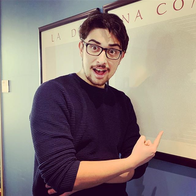 IU_Italian's tweet photo. Secondo appuntamento con Profiles in Awesomeness. Stavolta abbiamo Vincenzo Dimaggio, sardo doc e medievalista appassionato. Conosciamolo meglio nella nostra video intervista! @hamiltonlugar @iubloomington @iugradschool #italianatiu #takeitalian #foreign… https://t.co/J1FFEH8Dbl https://t.co/to1mfW9OaD