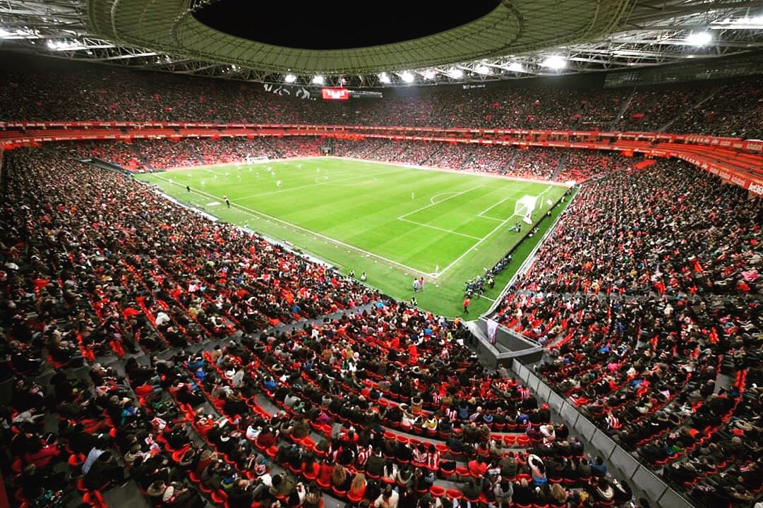 ✨El San Mamés ahir acollia a més de 48.000 espectadors batent el rècord europeu d’assistència a un partit de futbol femení, 48.000 persones que van demostrar a tot un país que el futbol femení és futbol de qualitat, il·lusió i de l'afició!💥