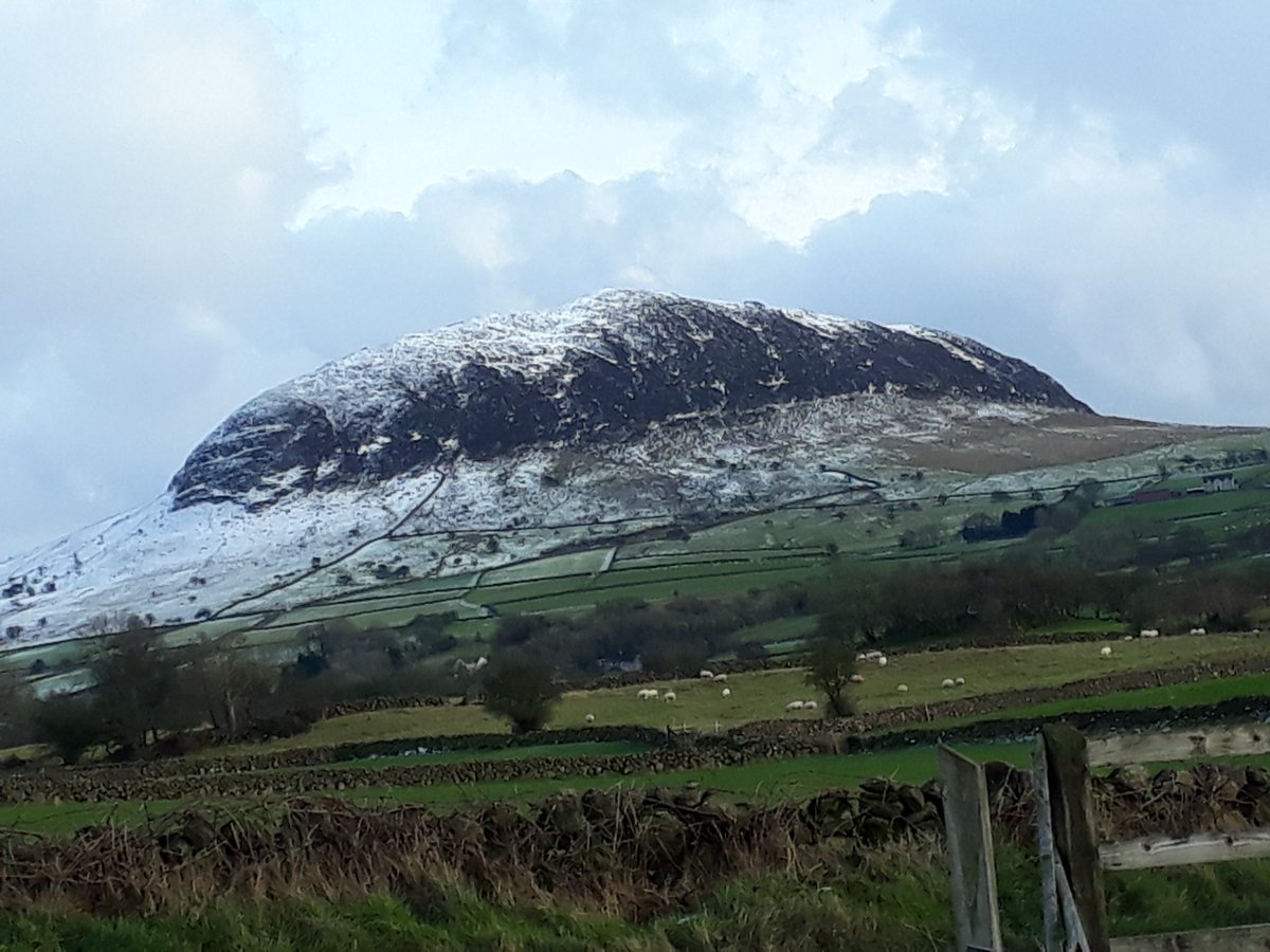 Out & about this afternoon at foot of #Slemish - new #IMPACTAgewell client admitted that 'some days go by & I speak to no one' - discussed #personalalarm #volunteering #communitytransport It was worth tackling the frosty roads! @NHSCTrust @PACT_NI @rcgp_ni @HSCBoard #icpchange