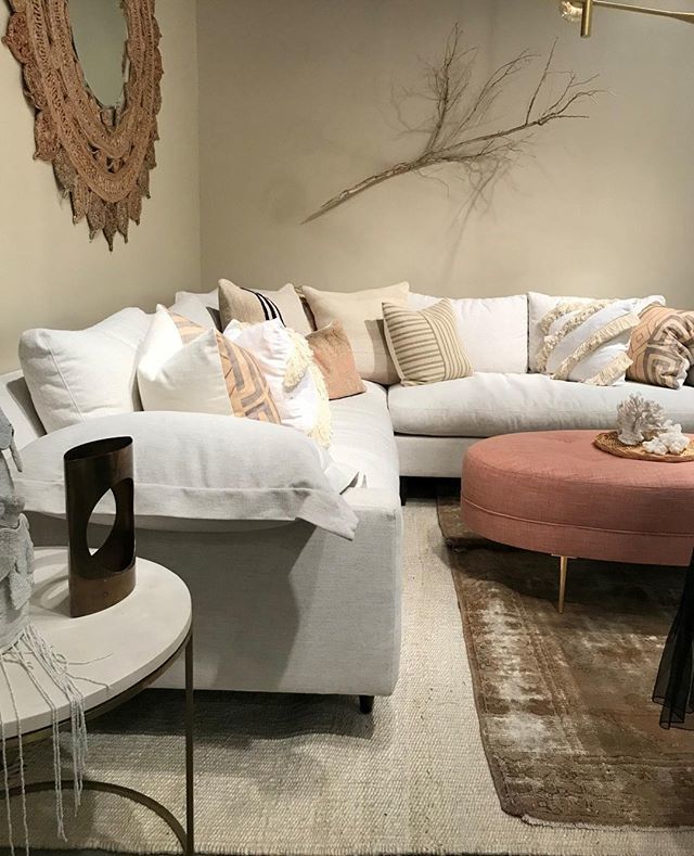 <a href="/christibarbour/">christi barbour</a>, <a href="/barbourspangle/">Christi Barbour</a>
<a href="/kimsalmela/">Kim Salmela Atelier</a> collection by @norwalkfurniture, A225
There is something about that west-coast-casual-laid-back vibe that keeps us coming back to the <a href="/kimsalmela/">Kim Salmela Atelier</a> collection by @norwalkfurniture. The layers, textures and atten… bit.ly/2G5fArR