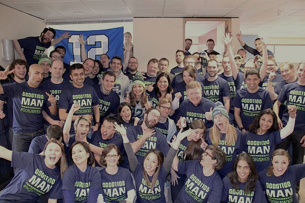 gurkhali's tweet photo. Throwback thursday #binary12thman #riseabovethenoise @ExtraHop https://t.co/U8ilms0OXE