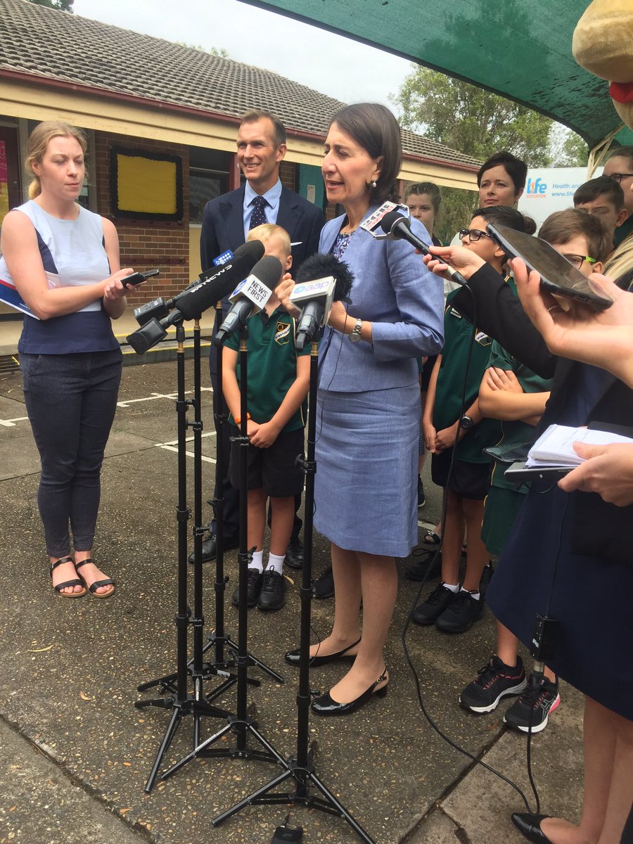 florezcata's tweet photo. Asked three times if she was still committed to the Menindee Lakes Project (given the Royal Commission findings) the Premier wouldn’t directly answer, saying it’s a complex system #nswpol @10NewsFirstSyd @10Daily https://t.co/NNEd3x9Wc1
