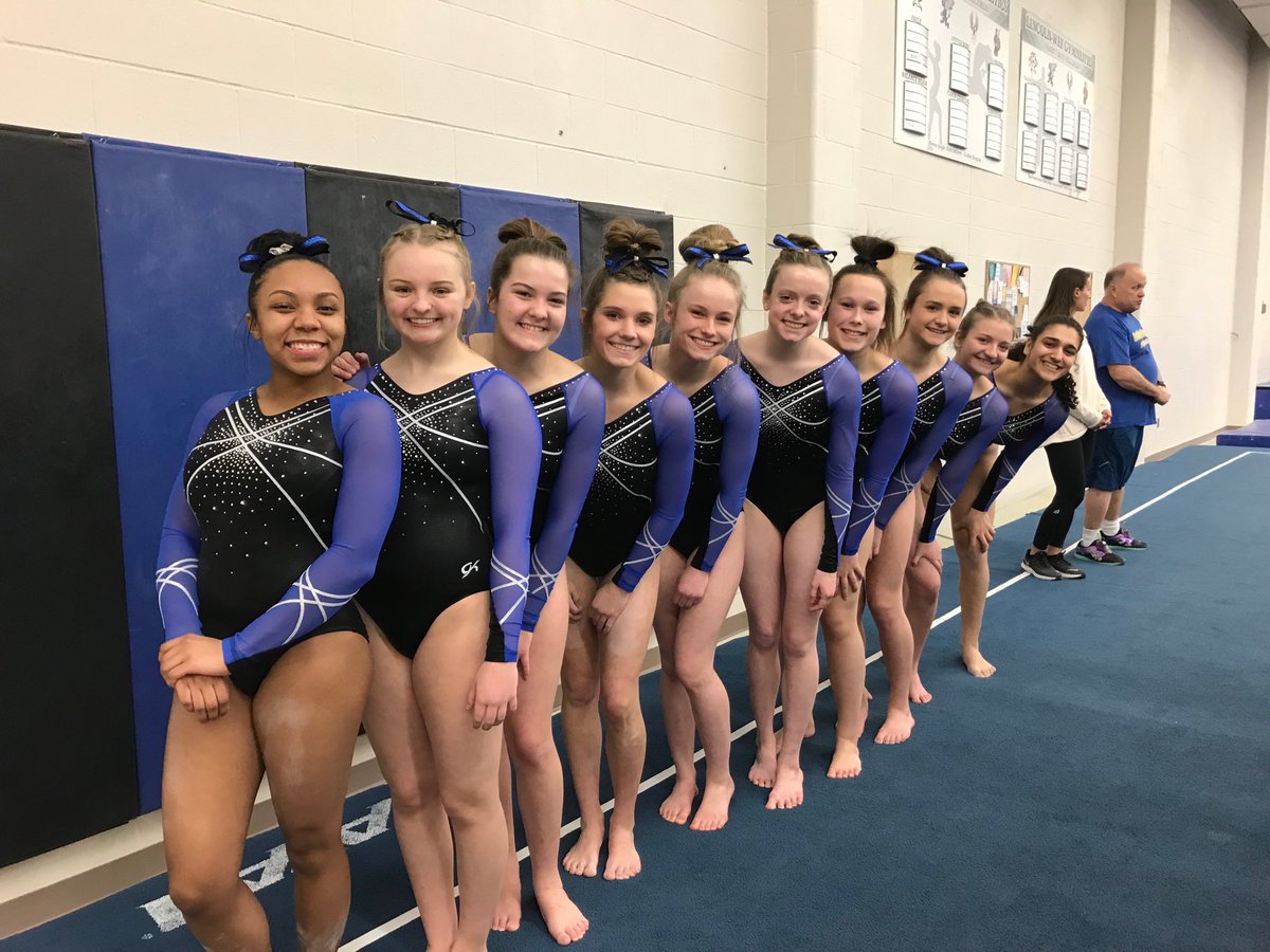 mvopsal's tweet photo. Regionals tonight at Lincolnway East ⁦@EaglesAthletics⁩ ⁦@StaggAthletics⁩ ⁦@CSGymnastics⁩ https://t.co/SB33J3fVGj