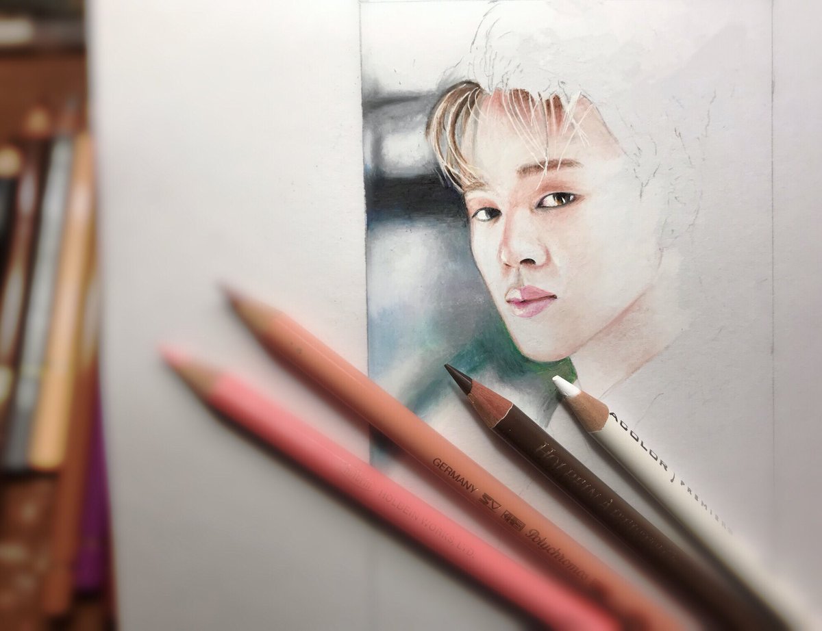 a104360709's tweet photo. 來畫一下jimin！
@BTS_twt 
#朴智旻 #防彈少年團 #防彈 
#박지민 #박지민bts #色鉛筆 
#bangtan #bts #btsart #bangtanboys #btsfanart #fanart #drawing #sketch #art #illustration #watercolorart #instaart #btsjimin #jimin #parkjimin #doodle #sketchbook #jiminfanart #jiminart https://t.co/oW7dUhSoUw