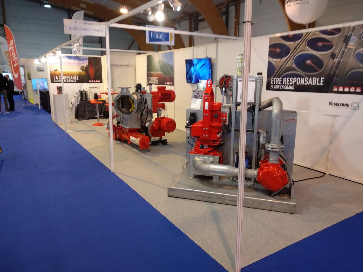 Vogelsang_Fr's tweet photo. L'équipe @Vogelsang_Fr vous remercie pour votre visite sur notre stand @BiogazEurope 
Nous n'avons hélas pas eu le temps de discuter avec chacun d'entre vous alors n'hésitez pas à nous contacter
#biogaz #PreMix #méthanisation https://t.co/pxf6i5ms8n