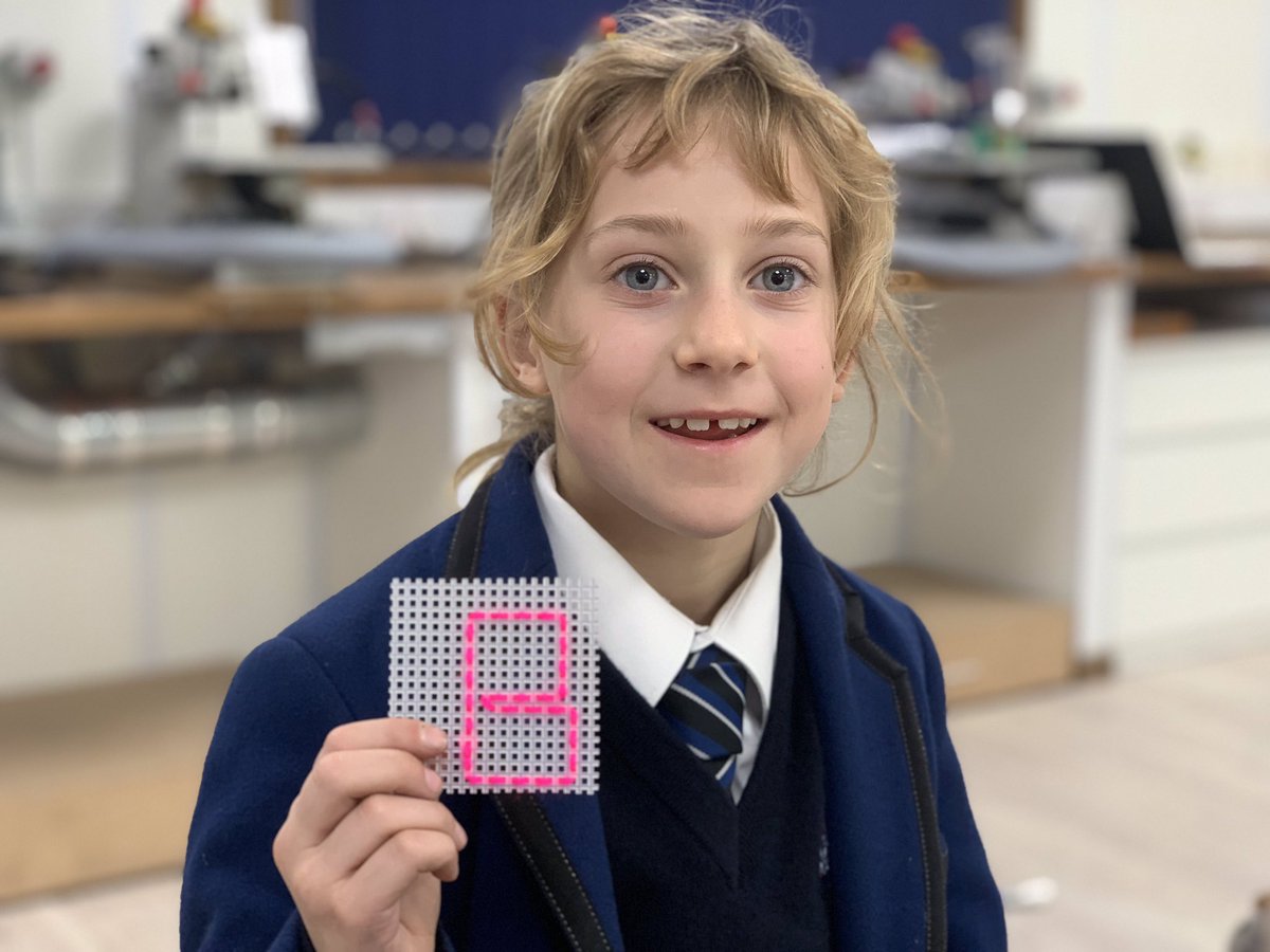 SJOTH_DT's tweet photo. And to end the day, year 4 showed off their #amazing #crossstitching #skills 
#handsonlearning #DTisFun #handmade #concentration #onemorehashtag
@sjoth_official https://t.co/lXqm4jsmi7