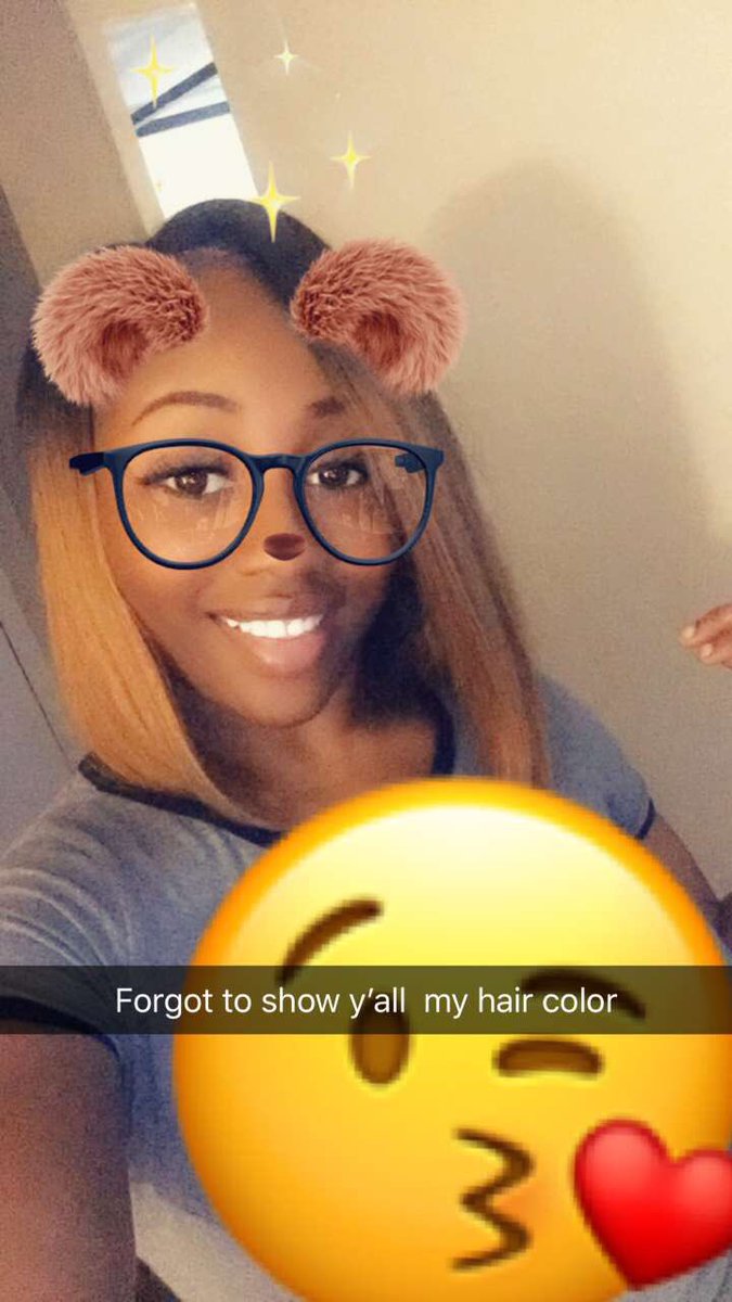 DAM_SheFineBro's tweet photo. This color for me 🔥 https://t.co/zgypu3Wggf