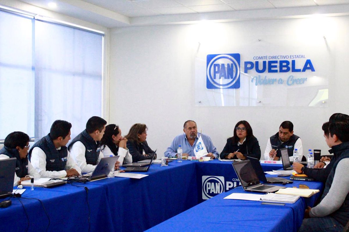 GenovevaHuerta's tweet image. El fortalecimiento de las estructuras del @PANPUEBLA continúa y es apartir del esfuerzo de hombres y mujeres que trabajan por el bien común de sus comunidades. #VolverACreer