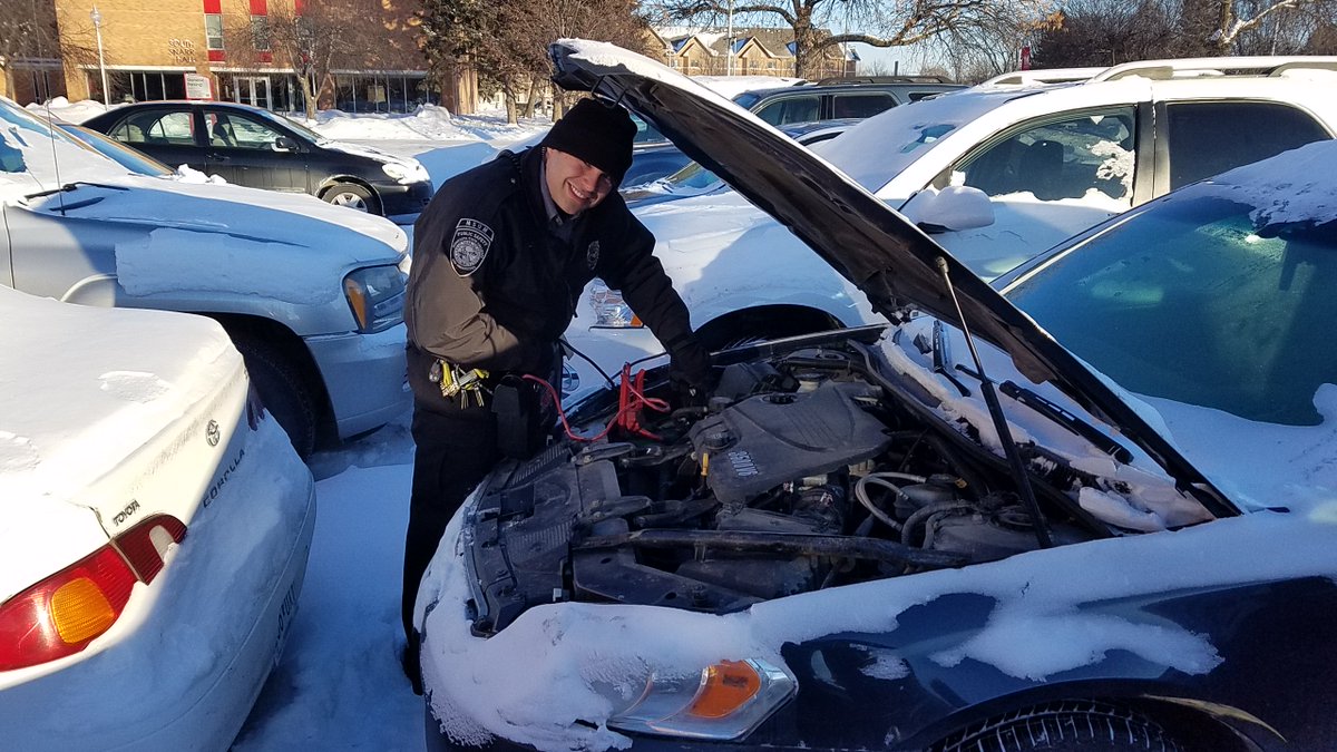 MSUMoorhead's tweet photo. Since Monday, @MSUMPublicSafeT has responded to 100+ jumpstart requests in addition to all other calls for service. Thank you to the officers who serve our community 24/7. Jumpstarting vehicles in -50° temperatures is a true display of #MSUMgrit and #MSUMheart. https://t.co/FzXfJWxyJ9