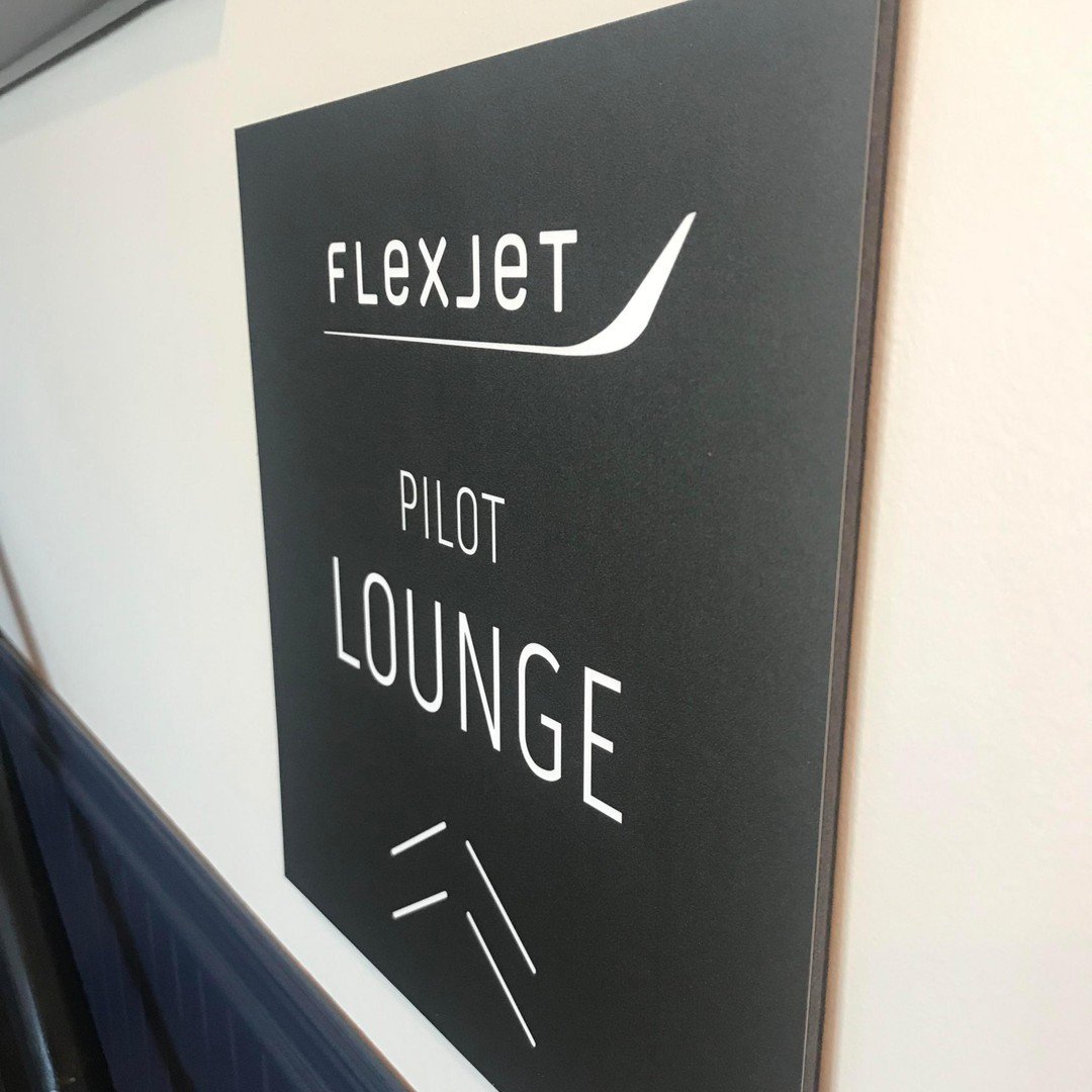 Flexjet's tweet photo. The Flexjet team is on the ground in Atlanta setting up our #SuperBowlLIII hospitality suite. Our guests include our impressive pilots and the extraordinary Owners they serve.
#ICAO #KRYY https://t.co/7ZgoDmX8z4