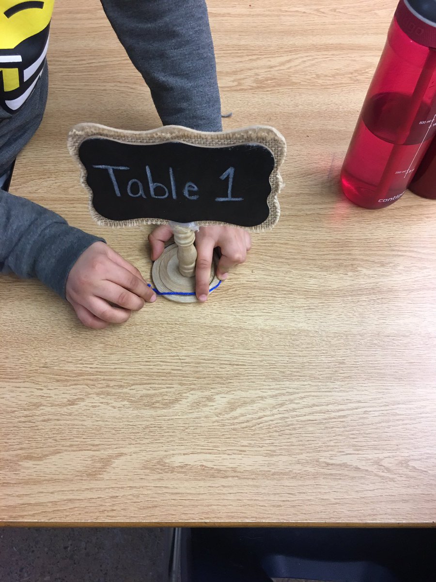 MmeMonaghan's tweet photo. Students were given strings with random lengths and needed to use them to measure the perimeter of classroom objects... they then decided lining up their string on a meter stick would let them know how many cm their perimeter was #makemathengaging #mathisfun https://t.co/HlRQTD5fTR