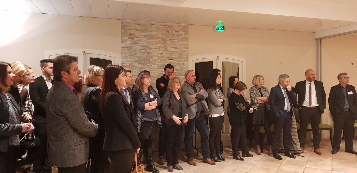 MichelScoto's tweet photo. Belle soirée business organisée par la Direction du Groupe Grand Nimes @CaissepargneLR avec ses partenaires #credit @NicolasBalerna 👍👍👏👏#financement https://t.co/a7wfRctELl
