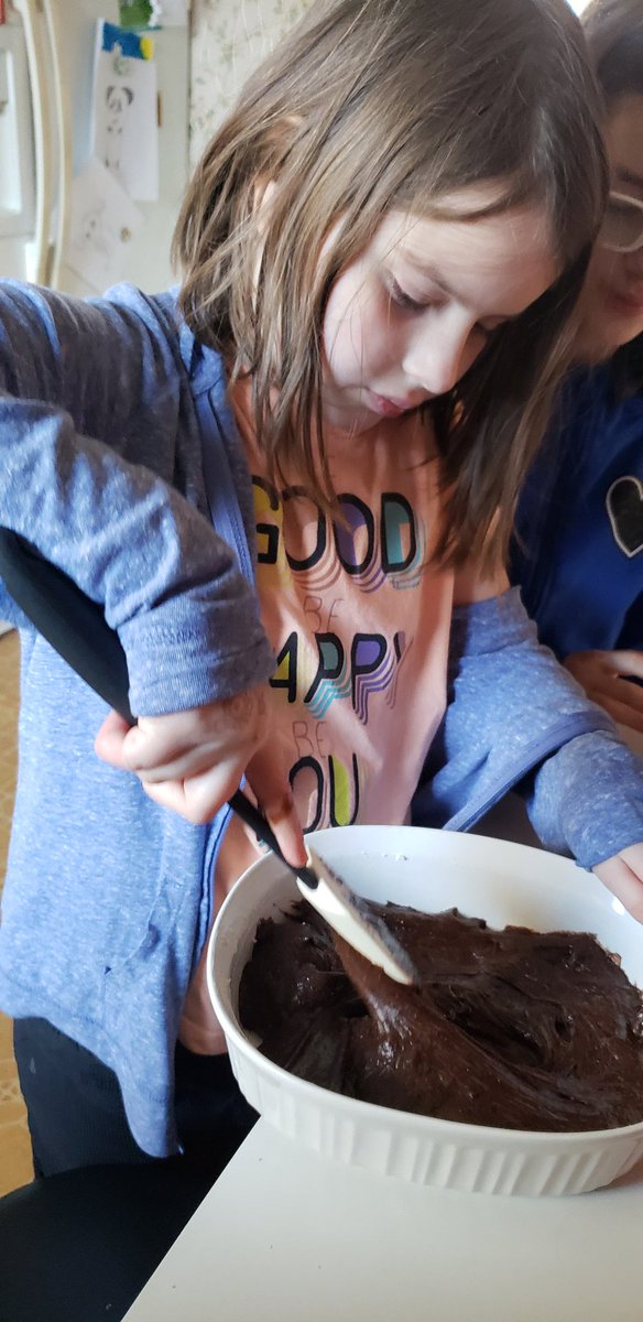 chrisjprofeta's tweet photo. Doing some #onegpcolddays baking. #OneGP https://t.co/sa3R5S1lID