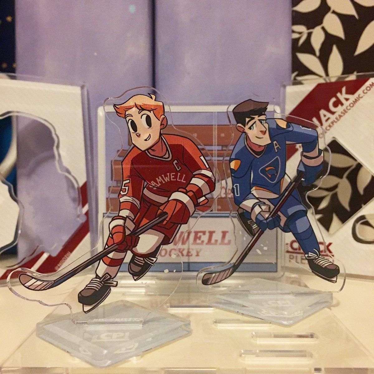 masquerace's tweet photo. Y’ALL IM IN LOVE THEY’RE BEAUTIFUL 
💕💕💕
(i know i’ve been screaming about these on every social media platform but dear lord am i thrilled;; thank u @ngoziu for making these hockey boys exist) https://t.co/QNnigSuf3Z
