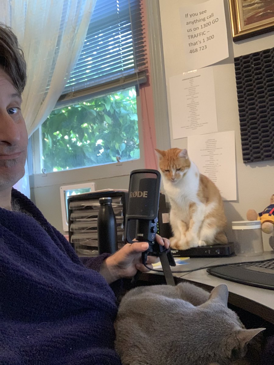 BrucyRadio's tweet image. I think I may be the first to record traffic reports with a cat on my lap.. #workingfromhome #lightfm