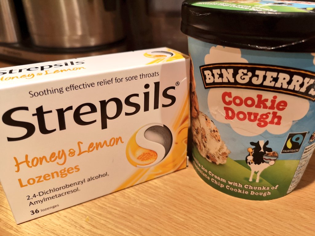 fillyfauna's tweet photo. Dr @MasakoX to the rescue - he's been on a special run for these essentials for sickly me #definitelyakeeper https://t.co/rPpVhw41Dp