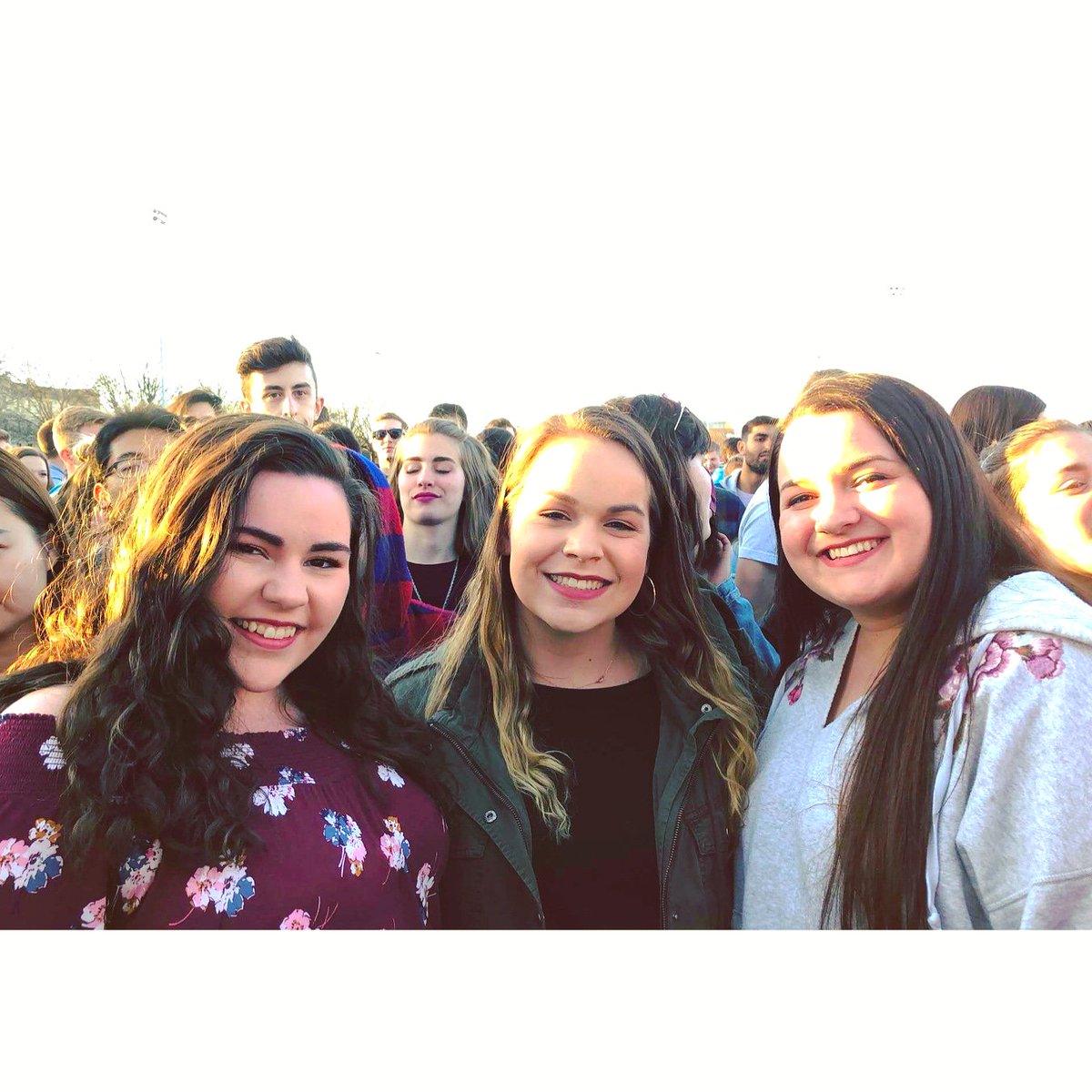 rboates10's tweet photo. HAPPY BIRTHDAY KATHRYN ANNE i hope you have an amazing day!!! I miss u so much and can't wait until august when we're reunited in cbus also thnx for the freshman memories ilysm https://t.co/kiOT5iNccX