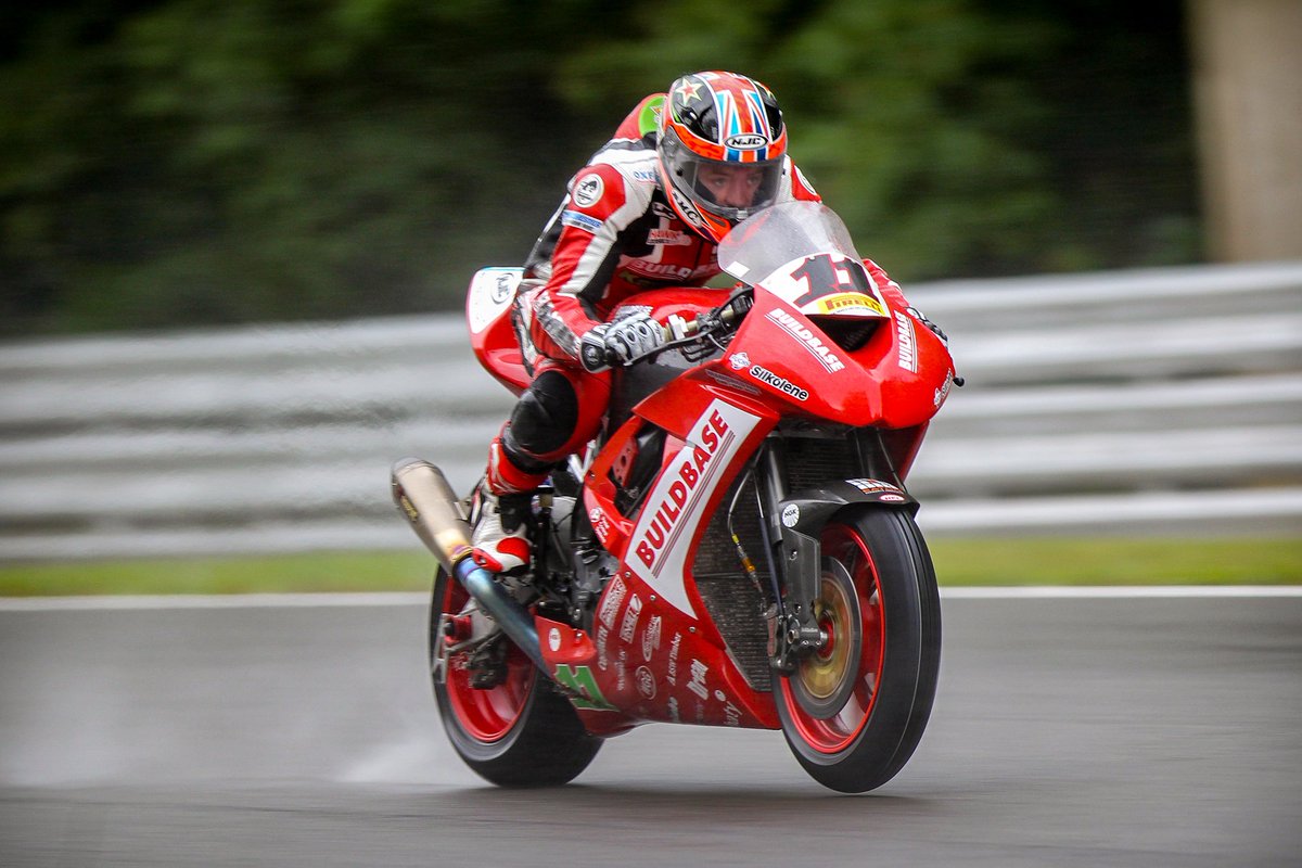 Gadgetguy007's tweet image. #ThrowbackThursday @OfficialBSB 2010