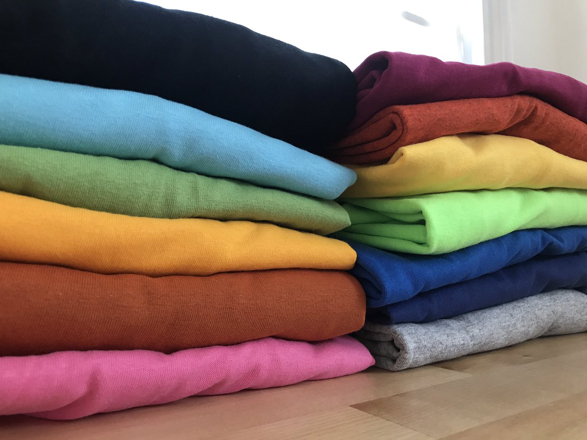 AnnaPython's tweet photo. These shirts ain’t gonna print themselves so I guess I better get to work instead of staring at them. #rainbow #shirts #workflow #wouldratherbeplaying #SubnauticaBelowZero #steam https://t.co/7tO86P2d3Z