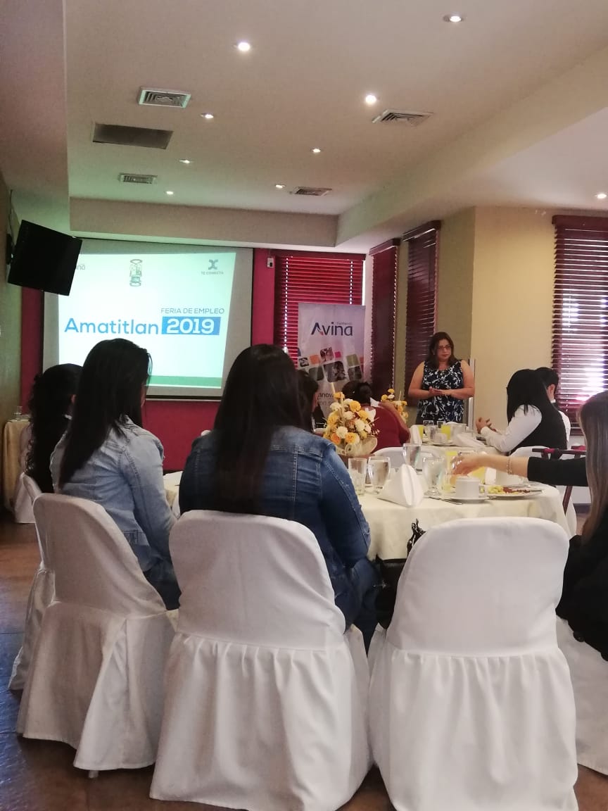 ClaudiaUsac's tweet photo. Fundación Avina realizará una Feria de Empleo para Migrantes este 02 de febrero en Amatitlán donde 18 empresas ofrecerán cerca de 800 plazas vacantes.@Universidad921 https://t.co/STvLrskj9d