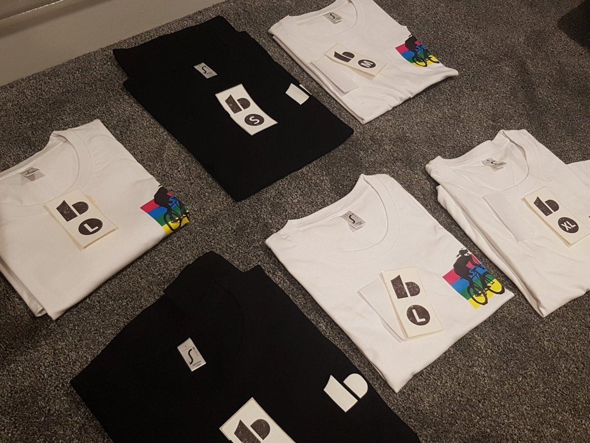 ginger_biskwit's tweet image. Getting the new Biskwit t-shirts ready to post out tomorrow! SO EXCITED.
If you haven&apos;t ordered yours yet you can check them out here: biskwit.co.uk