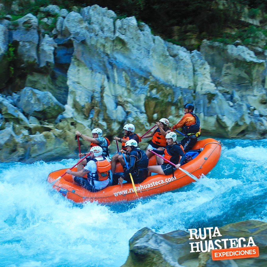 HuastecaRuta's tweet photo. Diversión pura navegar por los rápidos del #RíoTampaón ¡Ven y vive la aventura con nosotros! 

#WeLoveAdventure
https://t.co/6S5OF9ZKjp https://t.co/ddxbDQc85f