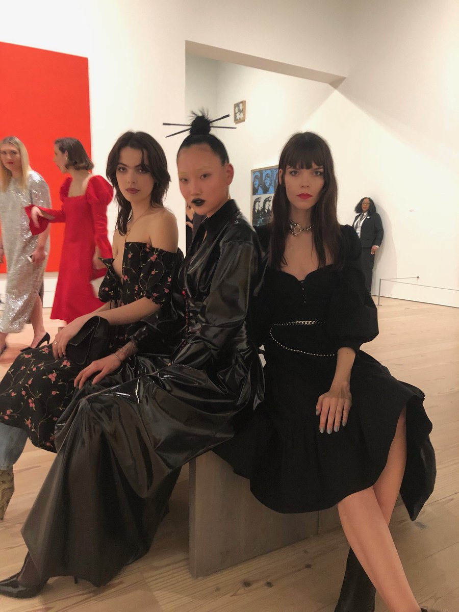 NewYorkModels's tweet photo. NYMM x WHITNEY 🖼 #TeamNYMM was invited to the #WhitneyArtParty, where #MéghanCollisön, #JayWright, #BarbraLeeGrant, #CheyenneCarty, #BrooksNader, #ScarlettCostello and #Dien took in the Andy Warhol Exhibit 🇺🇸 #NYMMWomen #NYMMNewFace https://t.co/vQN6jfmvFs