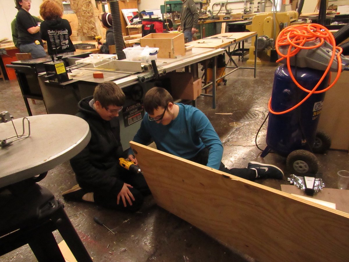 HCRC2544's tweet photo. The Harbor Creek Robotics Team spent their second week continuing our building of prototypes and game pieces. Stay tuned for weekly updates on our Facebook, HCRC- Harbor Creek Robotics Club, and Twitter @HCRC2544. https://t.co/6y2BBxKCg7