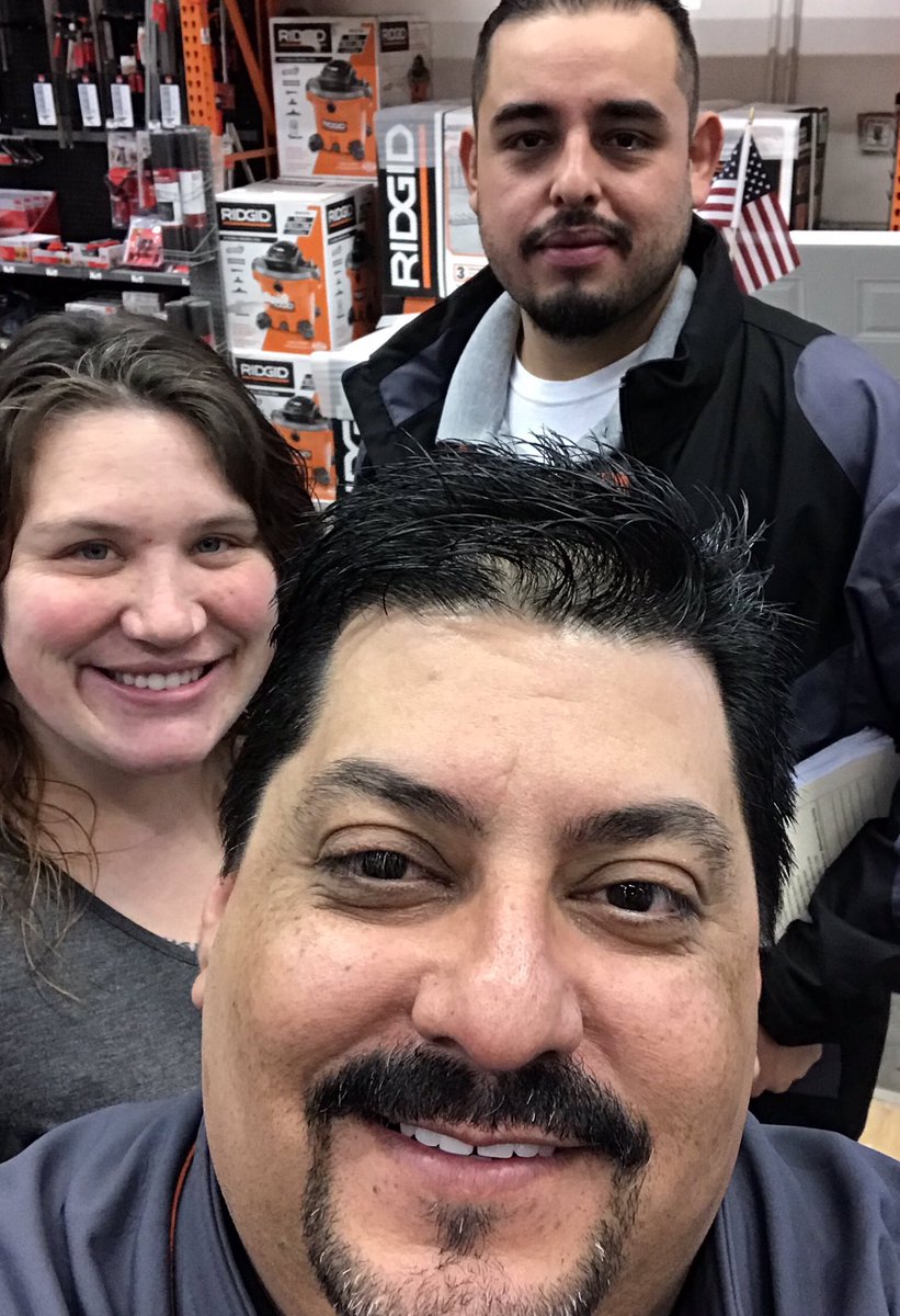 Hanging out with the PRO Desk Team at Store 3901! Thanks for@the time today! <a href="/AdamHParrish/">Adam Parrish</a> <a href="/tyson_j_russell/">Tyson J Russell</a> <a href="/HDProNJMetro/">Robert Gannuscio</a> <a href="/RQuotecenter/">randi quotecenter</a>  <a href="/JakiArnot/">Jaki Arnot</a> <a href="/HDQC_Kerri/">Kerri Simpson</a> <a href="/CristianDepot/">Cristian</a> @t_lohmiller