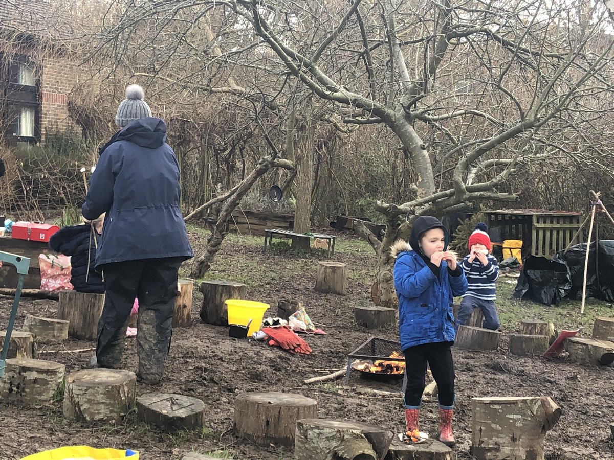 SheddingdeanSch's tweet photo. Forest School learning earlier today. Pure joy! #forestschool  #outdoorlearning #alwaysshiningbright #beforethesnow #notafraidofcold #resilence https://t.co/wihuBpeXfr