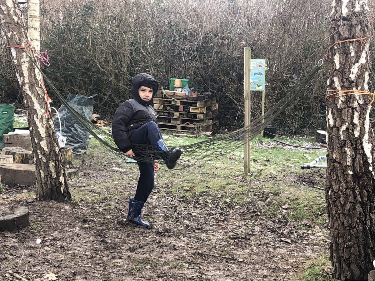 SheddingdeanSch's tweet photo. Forest School learning earlier today. Pure joy! #forestschool  #outdoorlearning #alwaysshiningbright #beforethesnow #notafraidofcold #resilence https://t.co/wihuBpeXfr